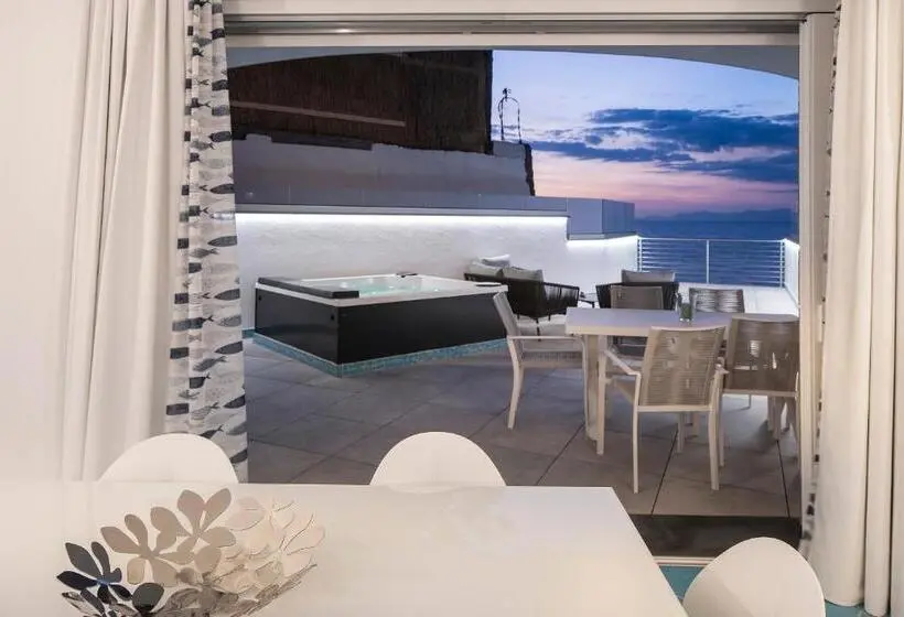 ハイドロマッサージバス付きスイート, Ischia Blu Resort