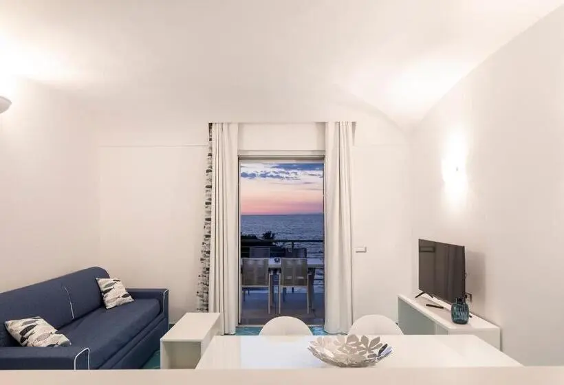 オーシャンビュースイート, Ischia Blu Resort