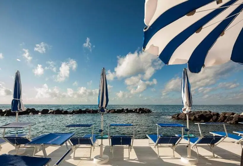 スタンダードスタジオ, Ischia Blu Resort
