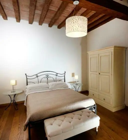 سوییت, La Corte Dei Sogni B&b