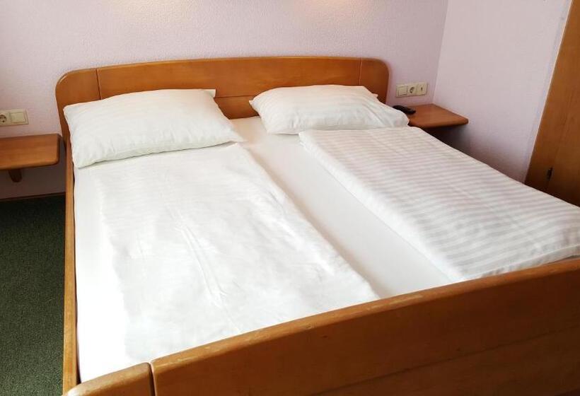 חדר סטנדרט, Gasthof Paradiesgartl