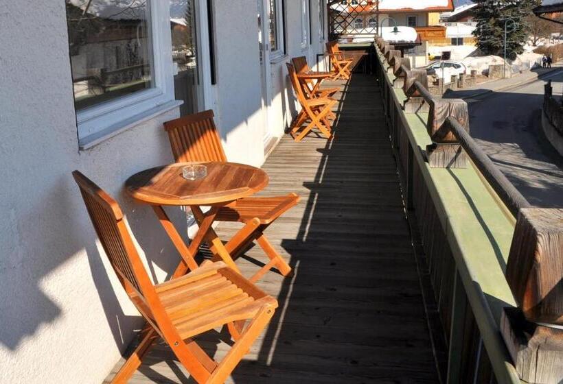 Номер Стандарт, Haus Treffer