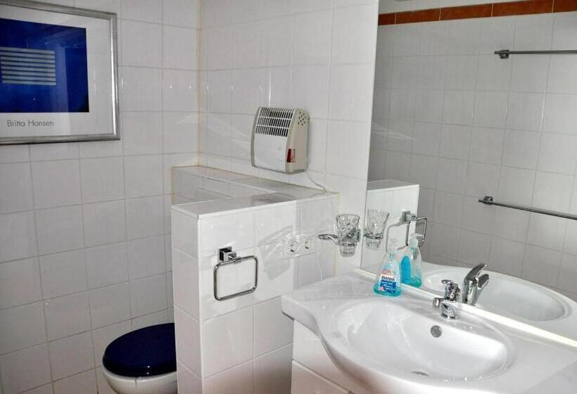 Номер Стандарт, Haus Treffer