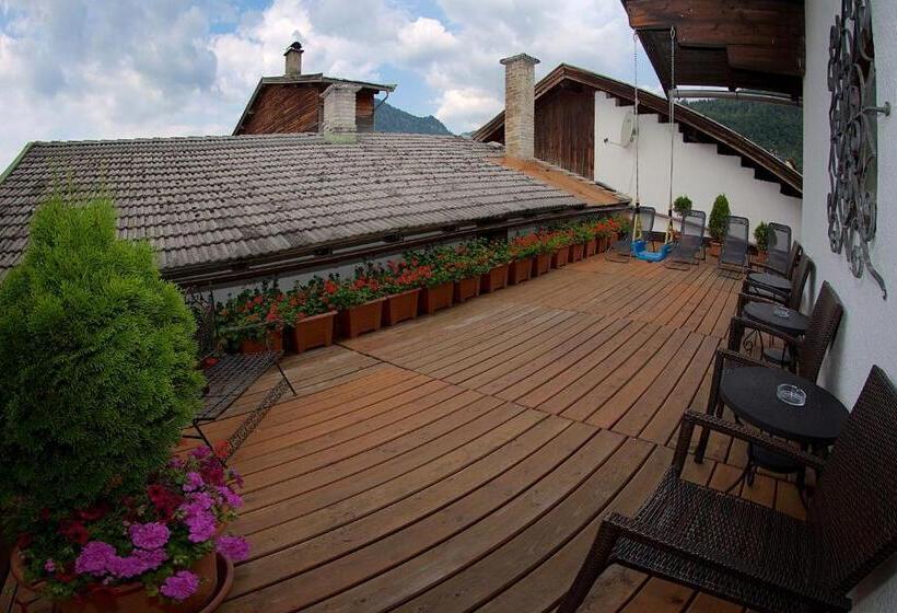 Номер Стандарт, Haus Treffer