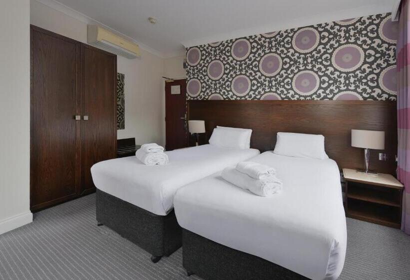 高级大房间, The Bocardo