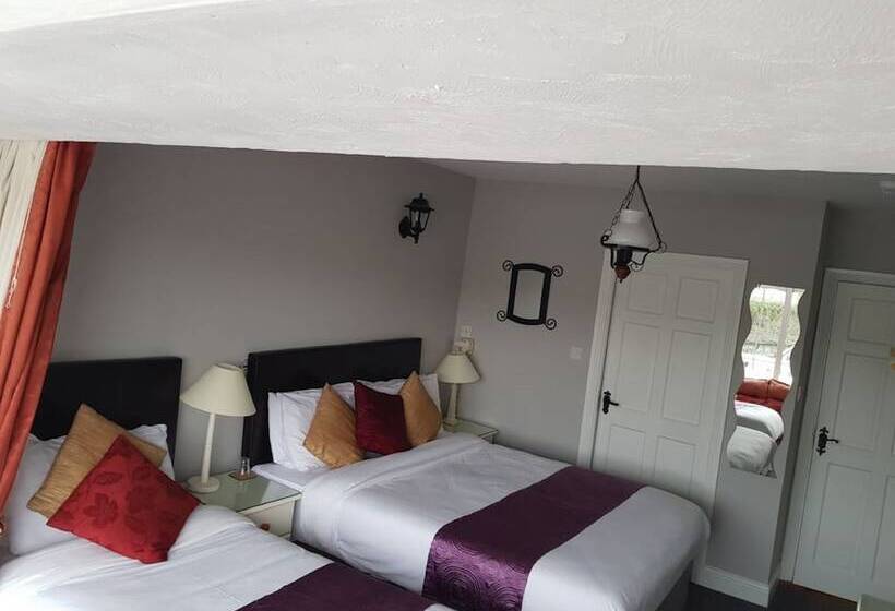 Номер Стандарт, The River S Edge Guest House