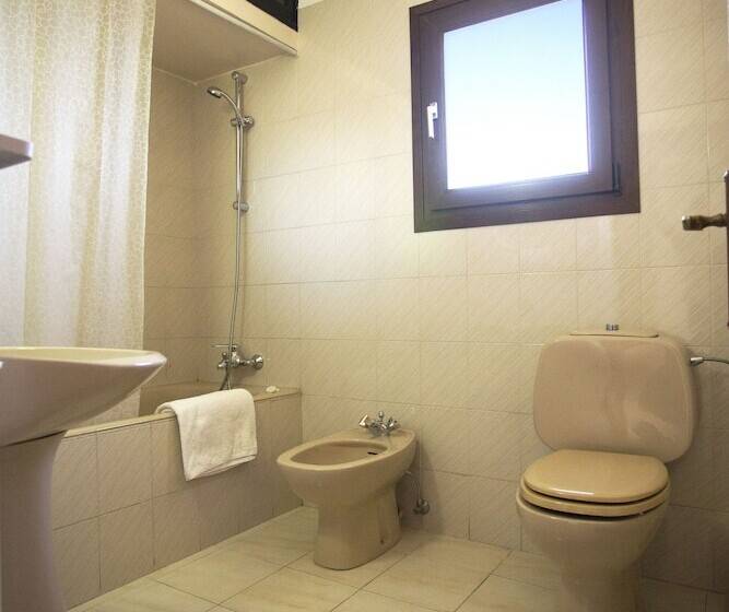 דירה בת חדר שינה 1 צדדית נוף לים, Pigeon Beach Hotel Apartments