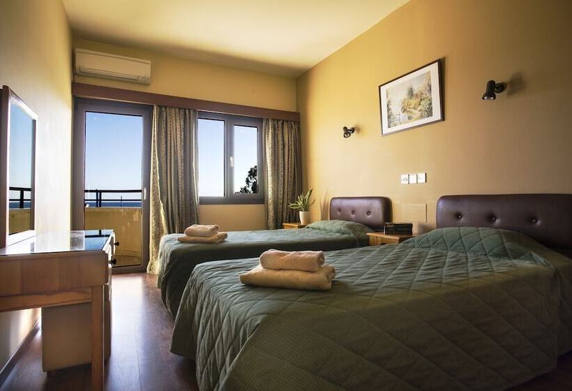 דירה בת חדר שינה 1 צדדית נוף לים, Pigeon Beach Hotel Apartments