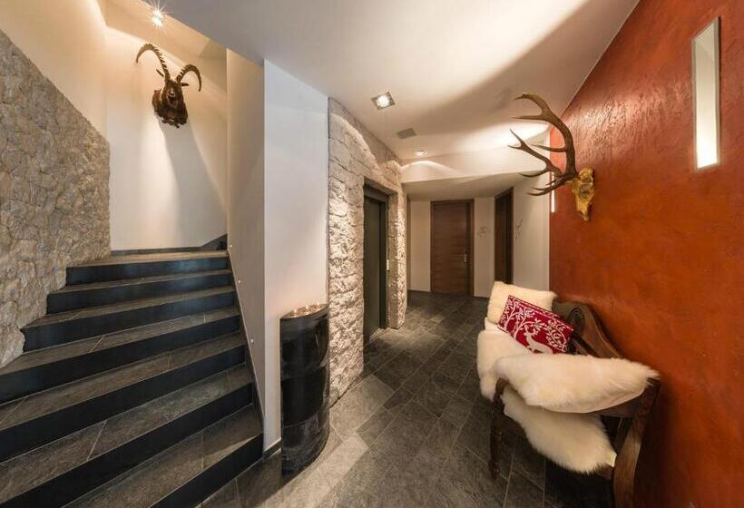 Апартаменты 2 Спальни, Alpinlodge & Spa