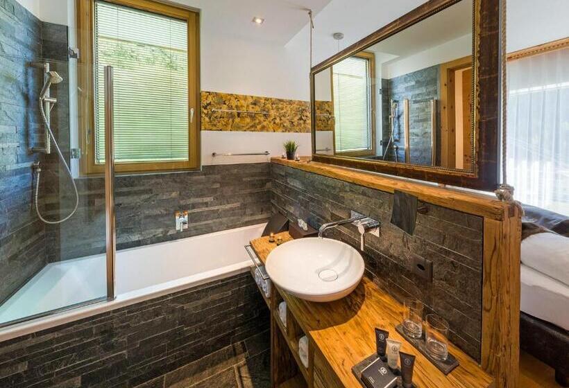 Апартаменты 2 Спальни, Alpinlodge & Spa