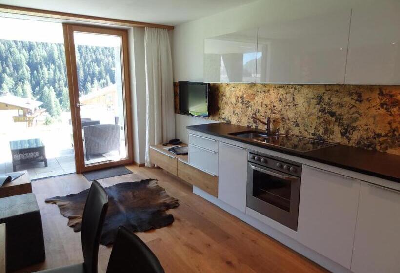Апартаменты 2 Спальни, Alpinlodge & Spa