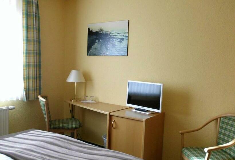 Номер Стандарт с Террасой, Frühstückspension Landhaus Lange