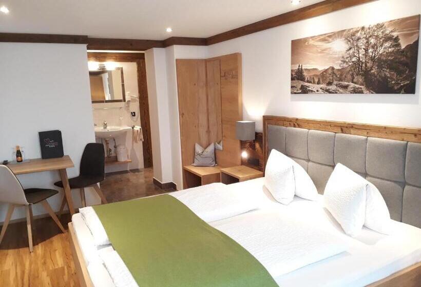 חדר סטנדרט, Denggnhof