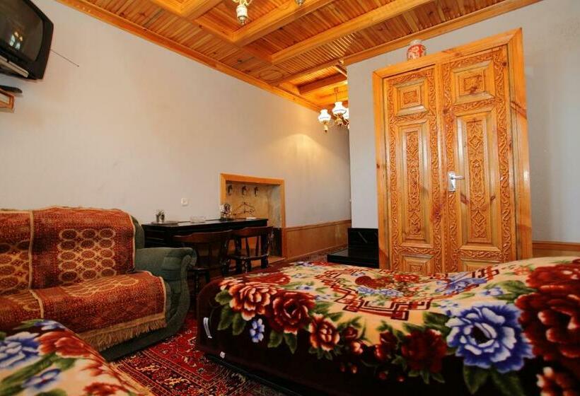 スタンダードルーム, Furkat Guest House