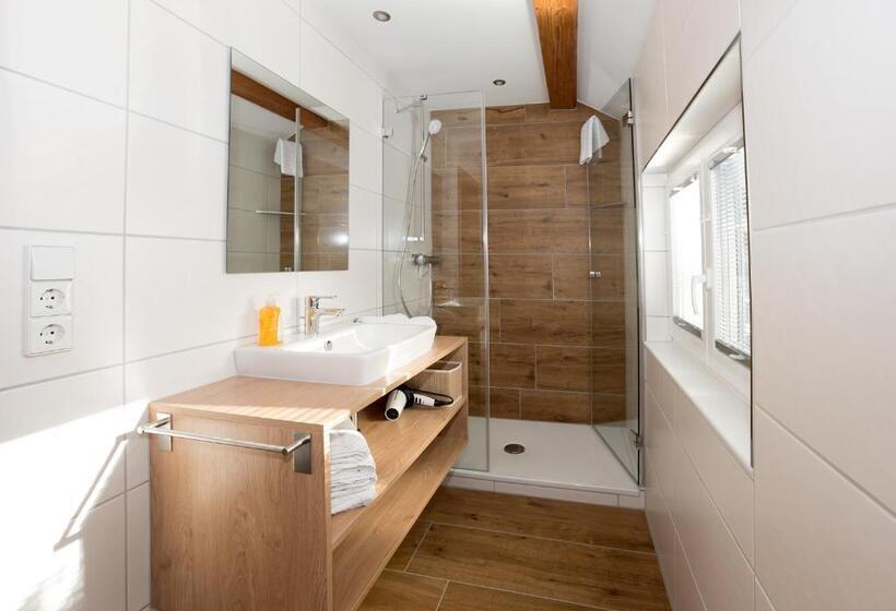 דירת שני חדרים, Haus Hilda Fechtig