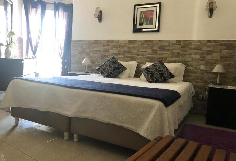 标准间, Apartamentos E Quartos Atalaia