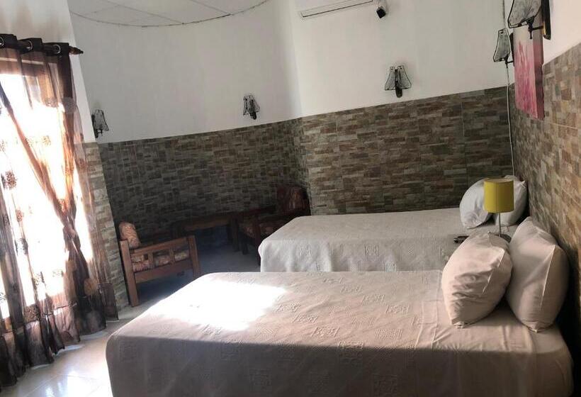 标准间, Apartamentos E Quartos Atalaia