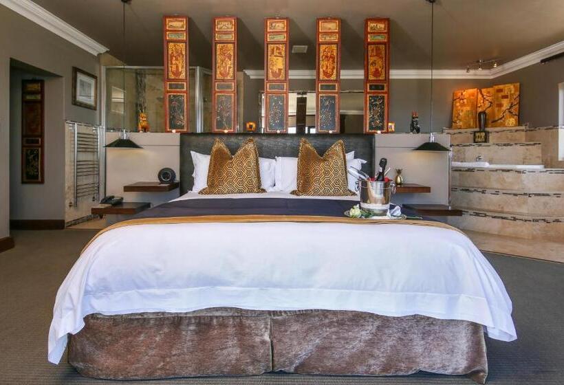 Королевский Люкс, Alexander Guest House