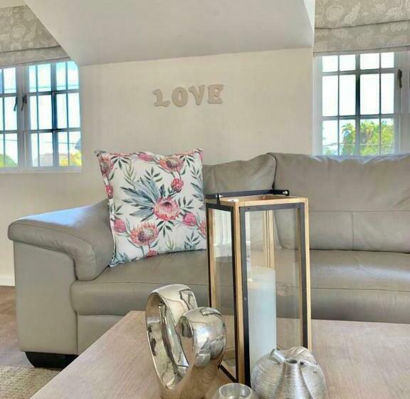 خانه 1 خوابه, Anchor's Rest