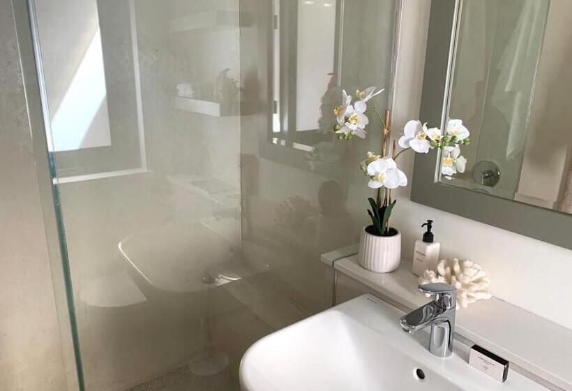 سوییت, Anchor's Rest