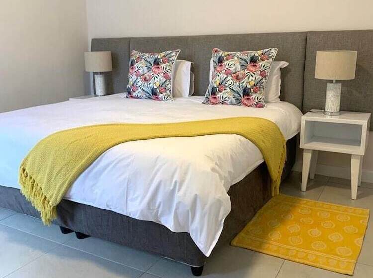 خانه 1 خوابه, Anchor's Rest