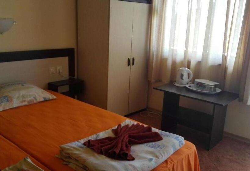 스탠다드 발코니 룸, Guest House Stoyanovi