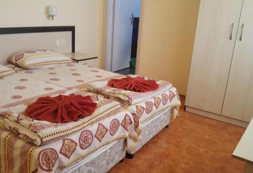 침실 2개 아파트, Guest House Stoyanovi