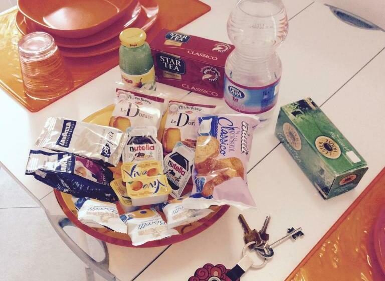 اتاق استاندارد سه نفره, Iride Guest House