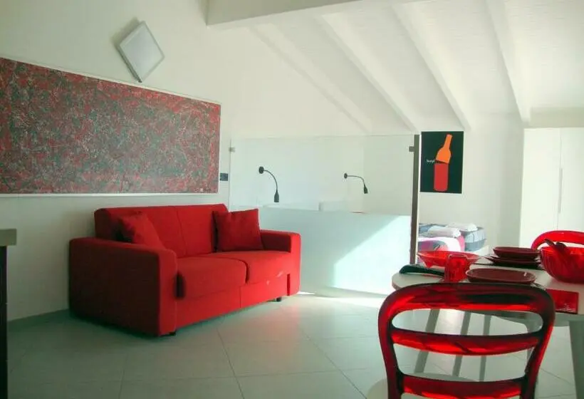 اتاق استاندارد سه نفره, Iride Guest House