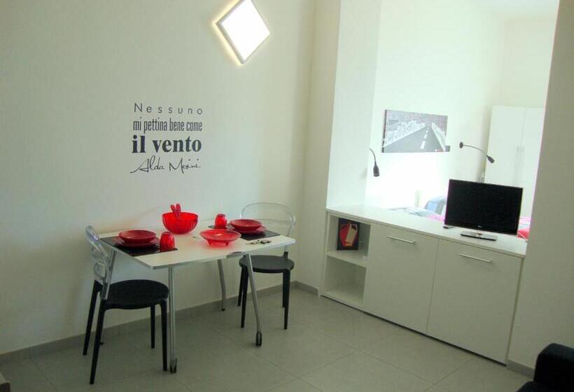 标准三人间, Iride Guest House