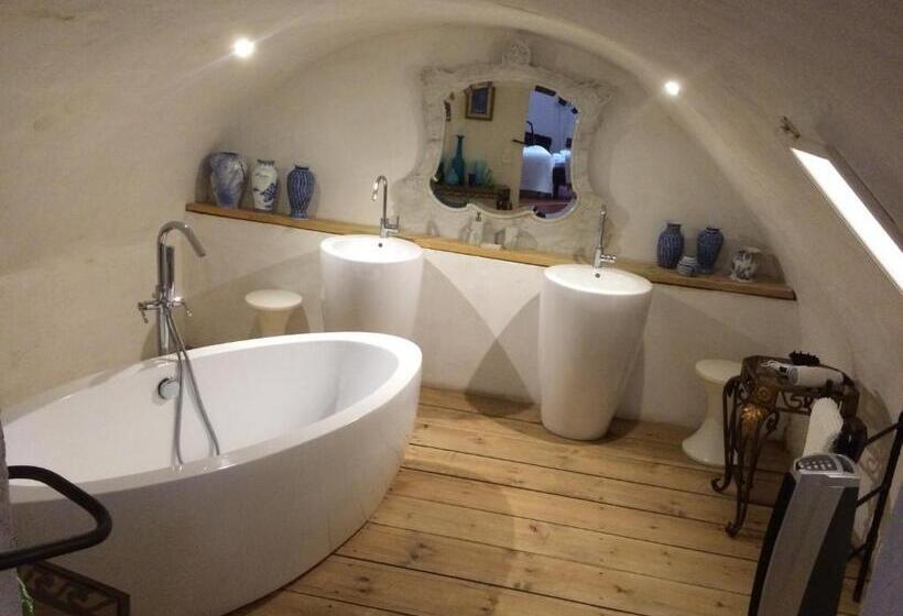 Junior Suite Park View, Domaine D Angouire