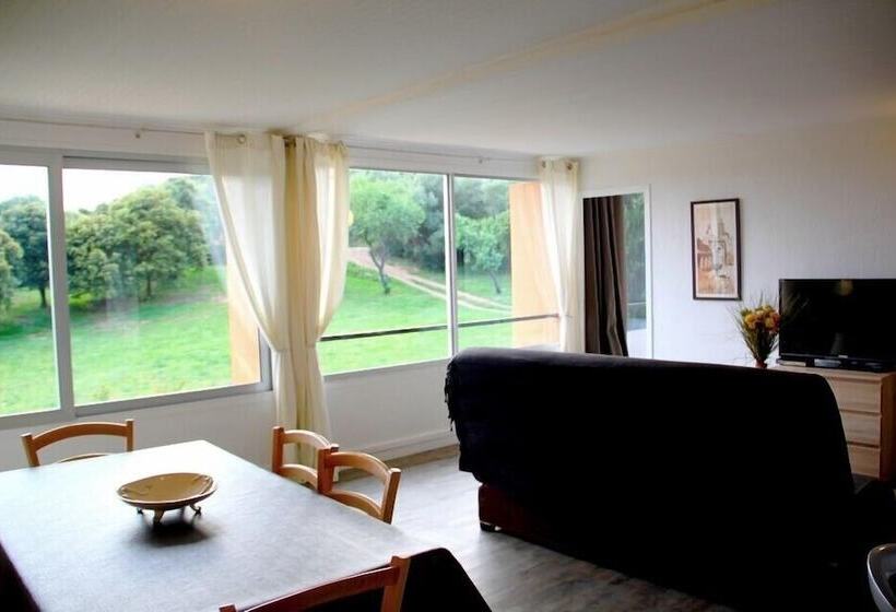 带3个卧室的公寓, Résidence Hélios