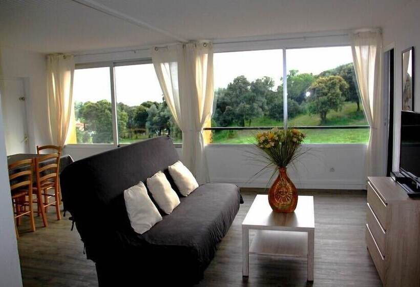 带3个卧室的公寓, Résidence Hélios