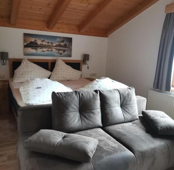 חדר סטנדרט לשלושה, Landgasthof Steiner