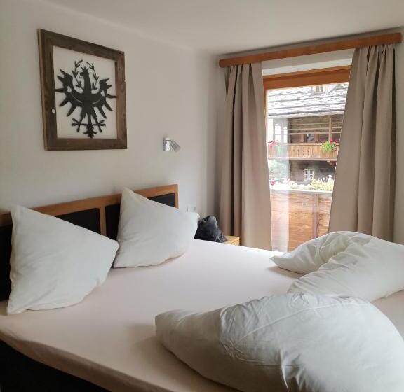 חדר סטנדרט לארבעה, Landgasthof Steiner