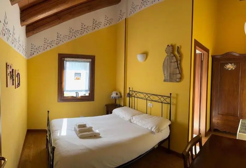 Standard Yhden Hengen Huone, Locanda Al Convento