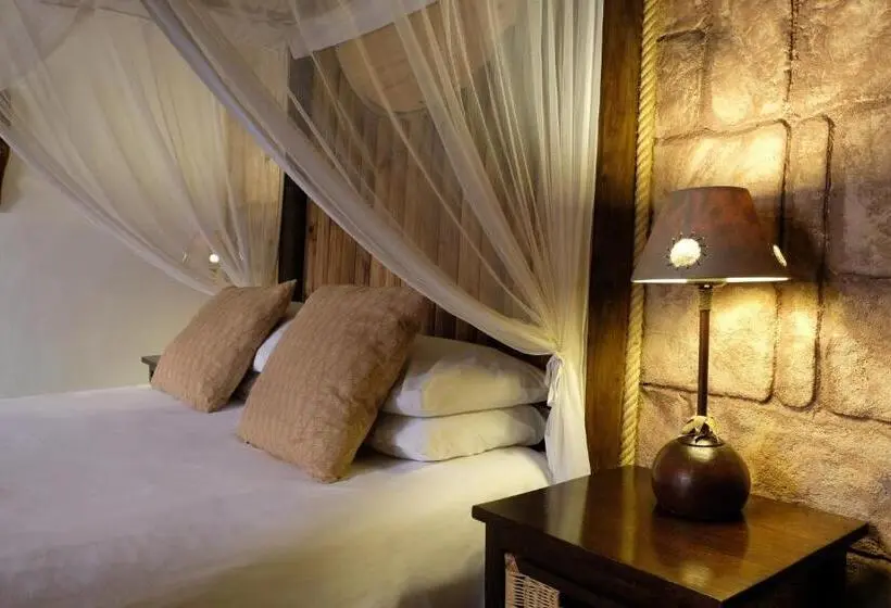 سوییت, Kaia Tani Exclusive Guesthouse