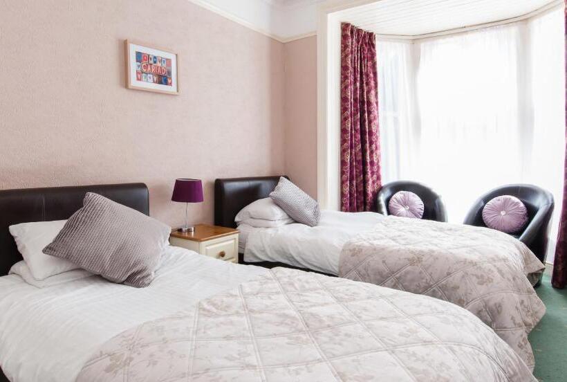 חדר סטנדרט חדר אמבטיה משותף, Maes Bach