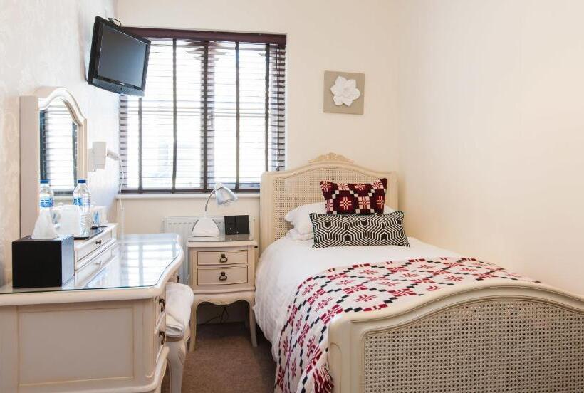 חדר סטנדרד יחיד חדר אמבטיה משותף, Maes Bach