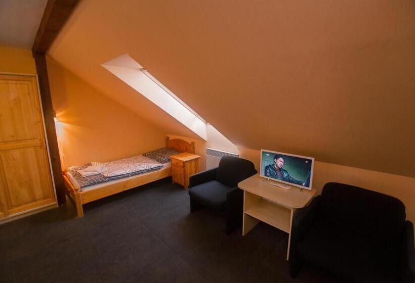 스탠다드 트리플 룸, Penzion Moyzes