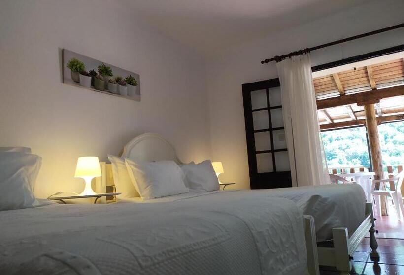 غرفة قياسية رباعية, São Miguel Do Gerês