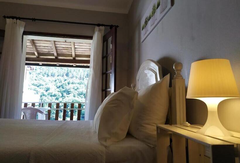 غرفة قياسية, São Miguel Do Gerês