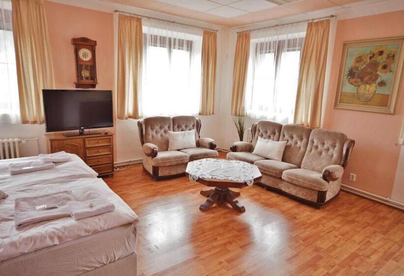 סוויטה, U Heligonky