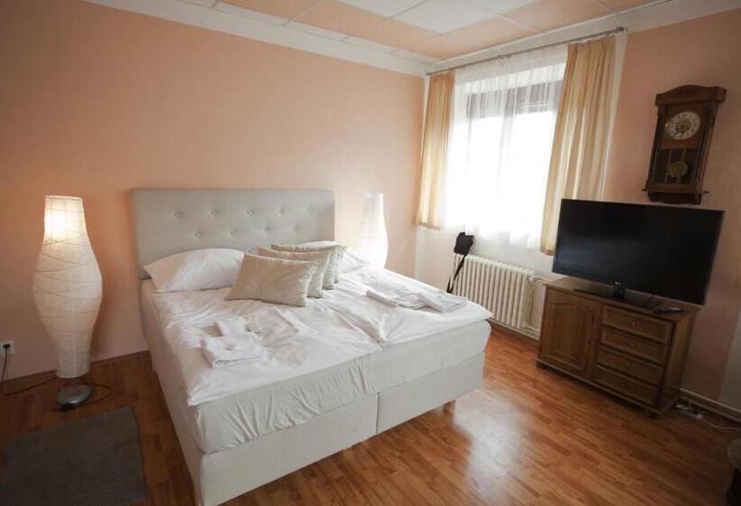 סוויטה, U Heligonky