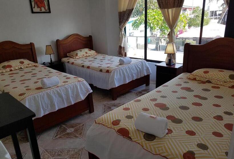 חדר סטנדרט לשלושה, Hostal Cerro Azul