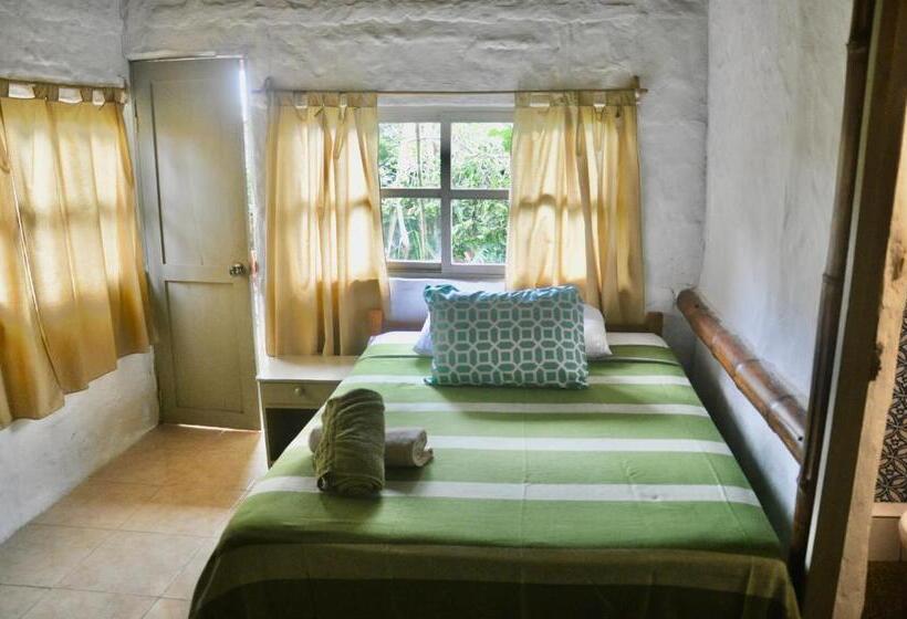 بانگلوی استاندارد, Viejamar B&b