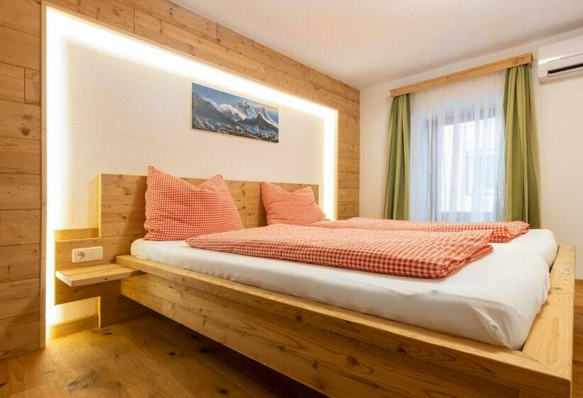 スタンダードルーム, Camping & Pension Au An Der Donau