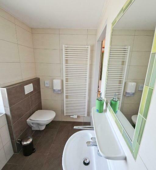 スタンダードルーム, Camping & Pension Au An Der Donau