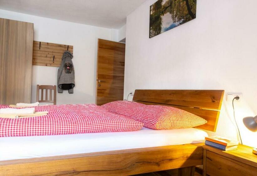 スタンダードルーム, Camping & Pension Au An Der Donau