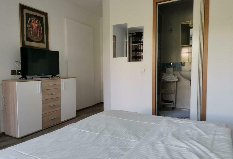 آپارتمان 1 خوابه, Apartments Silva